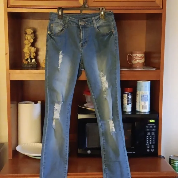 Bob jeans size 9/10 length 29 - Picture 1 of 2